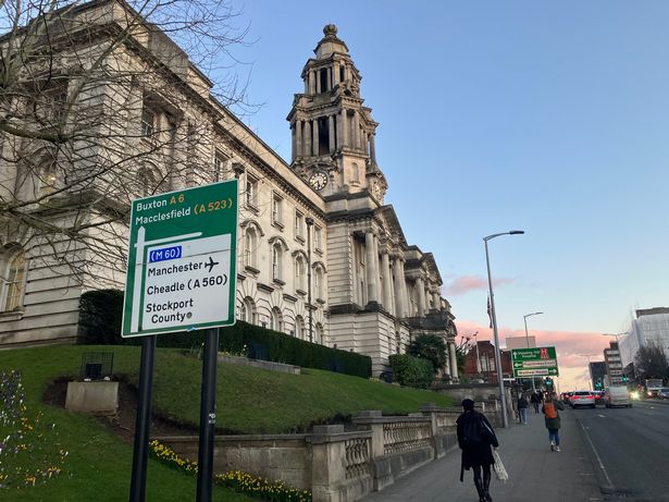 Councillors in Stockport have called for the speed limit to be lowered to try and reduce crashes.