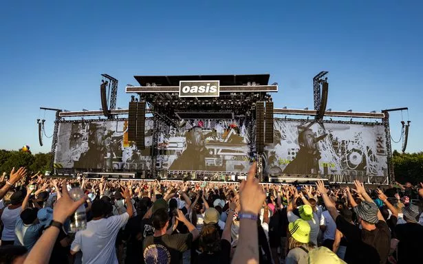 Oasis LIVE '25