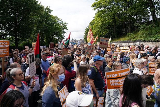 Thousands of protestors gather in Edinburgh 