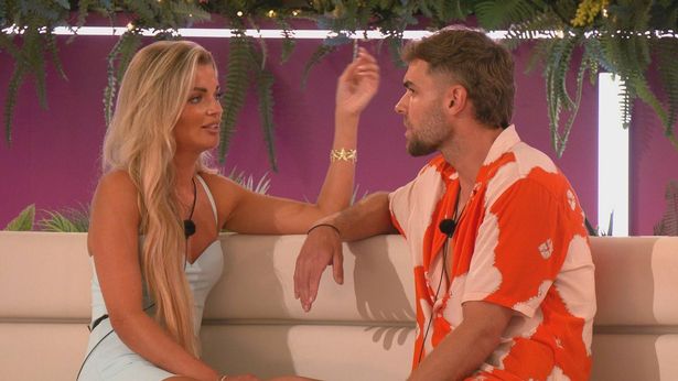 Love Island's Harry and Helena
