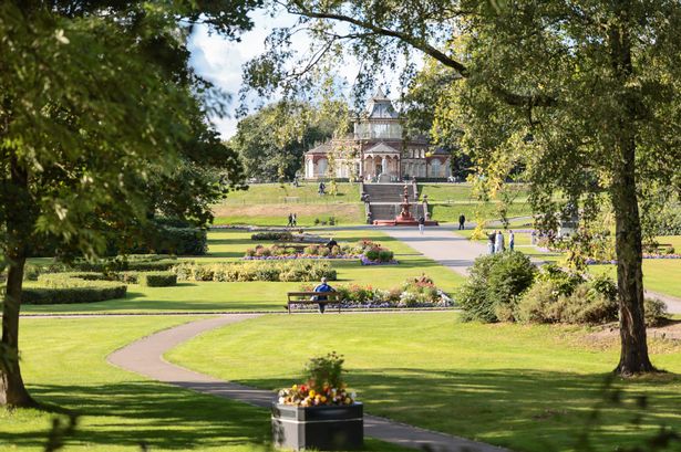 Mesnes Park, Wigan