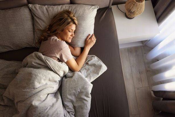 Pause supplement for relaxation, sleep and calm