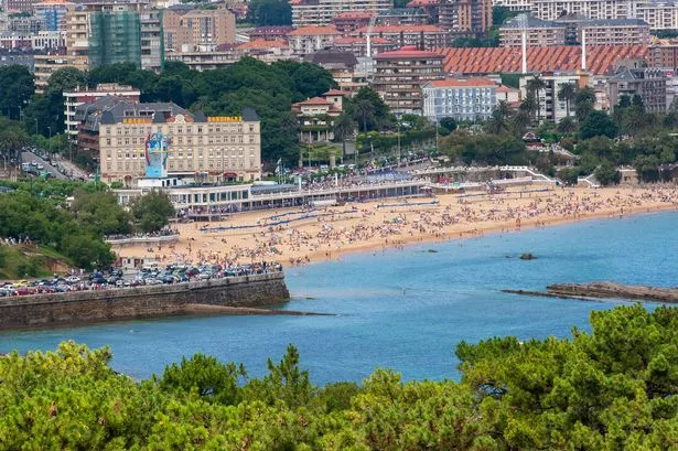 The beach by excellence of the city of Santander; The Sardinero. Photograph taken from the tower of the Palacio de la Magdalena