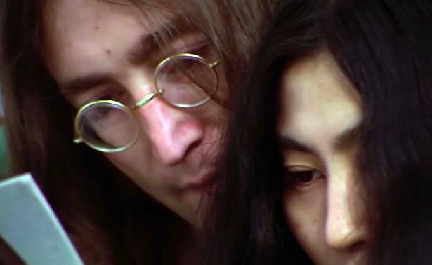 Yoko Ono and John Lennon in the studio