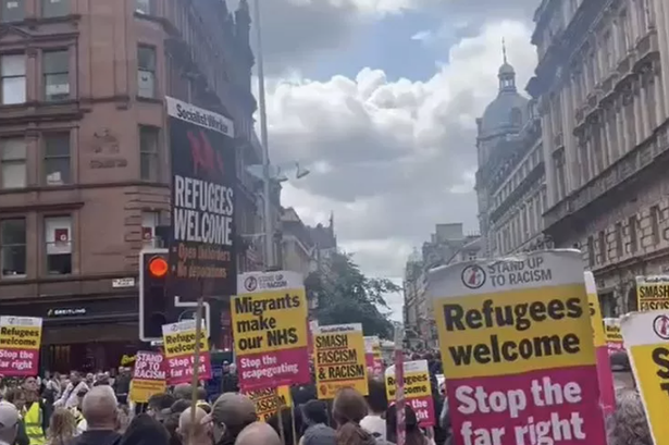 Hundreds of people have gathered in Glasgow city centre to oppose a ‘mass deportation’ rally.