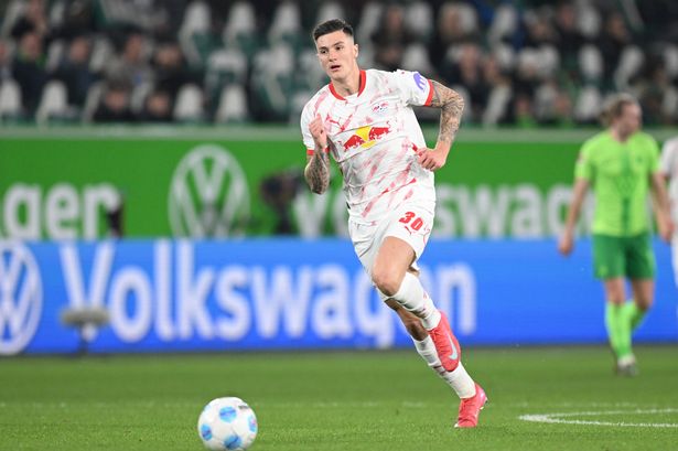 Benjamin Sesko during the Bundesliga match between VfL Wolfsburg and RB Leipzig. 