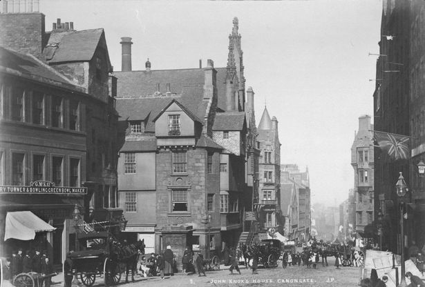 The house of 16th century Protestant Reformer John Knox on the Canongate, part of the Royal Mile in Edinburgh, circa 1865. (Photo by Hulton Archive/Getty Images)