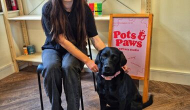 Paint a pot with your pet!