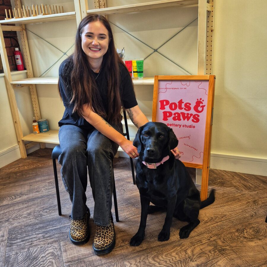 Paint a pot with your pet!