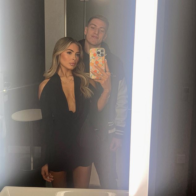 Chelsea striker Delap was dating Scottish influencer Leanna Paul before their recent break-up