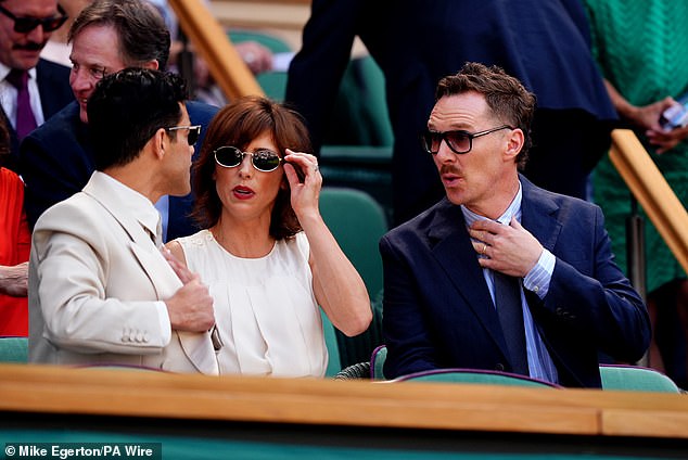Benedict and his wife were seen chatting with Rami as they sat front row