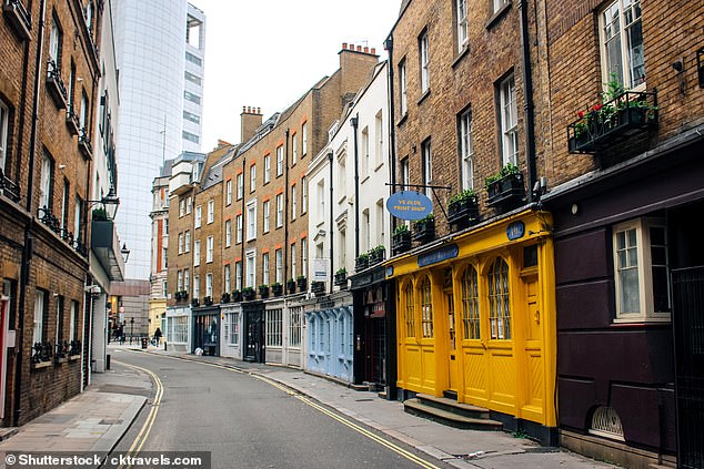 ¿Covent Garden is the best central place in London for vintage shopping,¿ she says. ¿Because there are loads of smaller boutiques, which feel less overwhelming, and they¿re all quite close together, whereas in other parts of London you have to sift through loads.