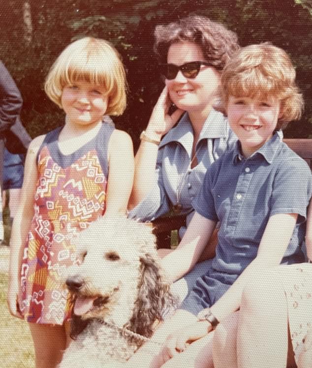 Juliet with her children in 1978. Susannah's mother was unable to love her or her brother. She certainly couldn¿t bear physical contact with them. Both remember seeing other children being hugged by their parents and thinking: ¿Ohhh, so that¿s what hugging is!¿