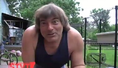 Shallow Hal star Rene Kirby has died, aged 70. The actor died on July 11 after being hospitalised for two months with infections (pictured in a 2008 documentary)