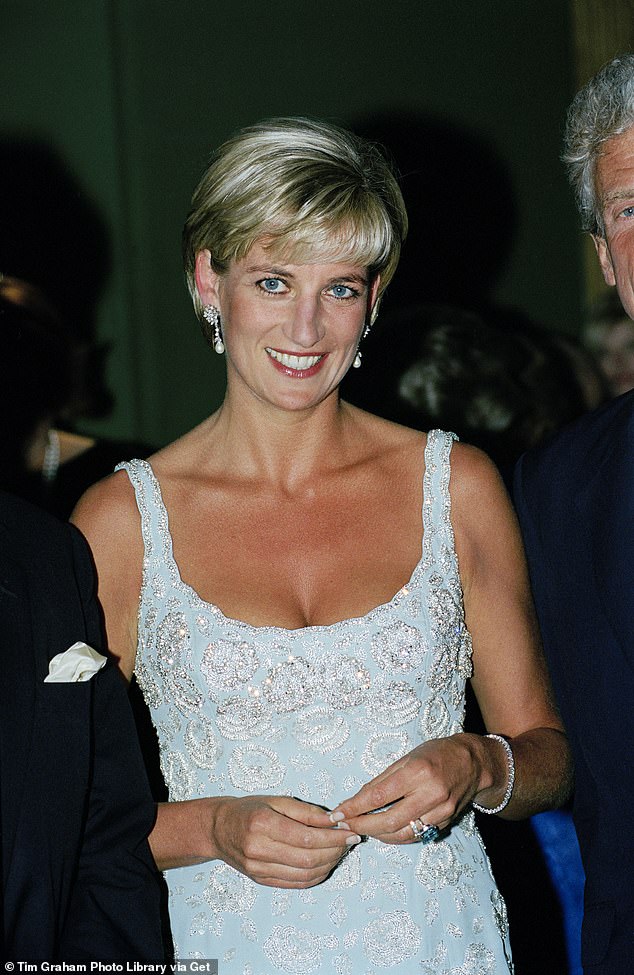 Diana was aware of how similar she looked to Sophie. Smith claimed that when she saw Sophie approaching Diana would say: 'Oh look , here comes my double' or 'Here comes Miss Goody Two Shoes'