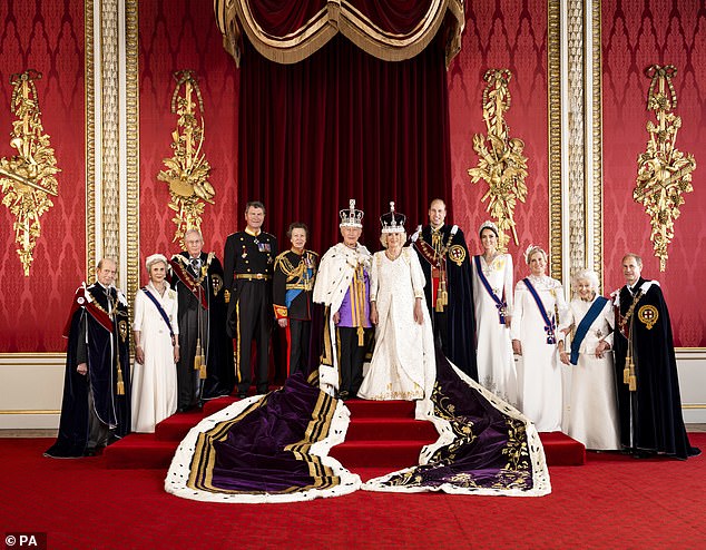 'I was able to take photographs during the Coronation where I was able to actually make the throne room almost look like it was a backdrop,¿ says Hugo