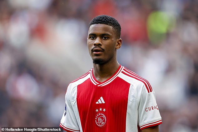 Chelsea are nearing a deal to sign versatile Ajax defender Jorrel Hato