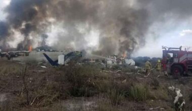 Shocking Footage of Plane Crash Shortly After London Takeoff