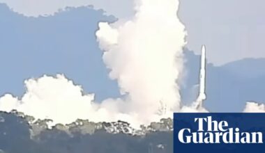 ‘We have a cloud, and that’s the end’: first Australian-made orbital rocket crashes shortly after takeoff | Space