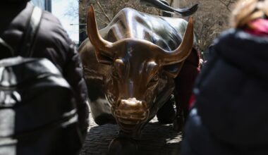 10 things going the right way for stocks as another tariff deadline looms