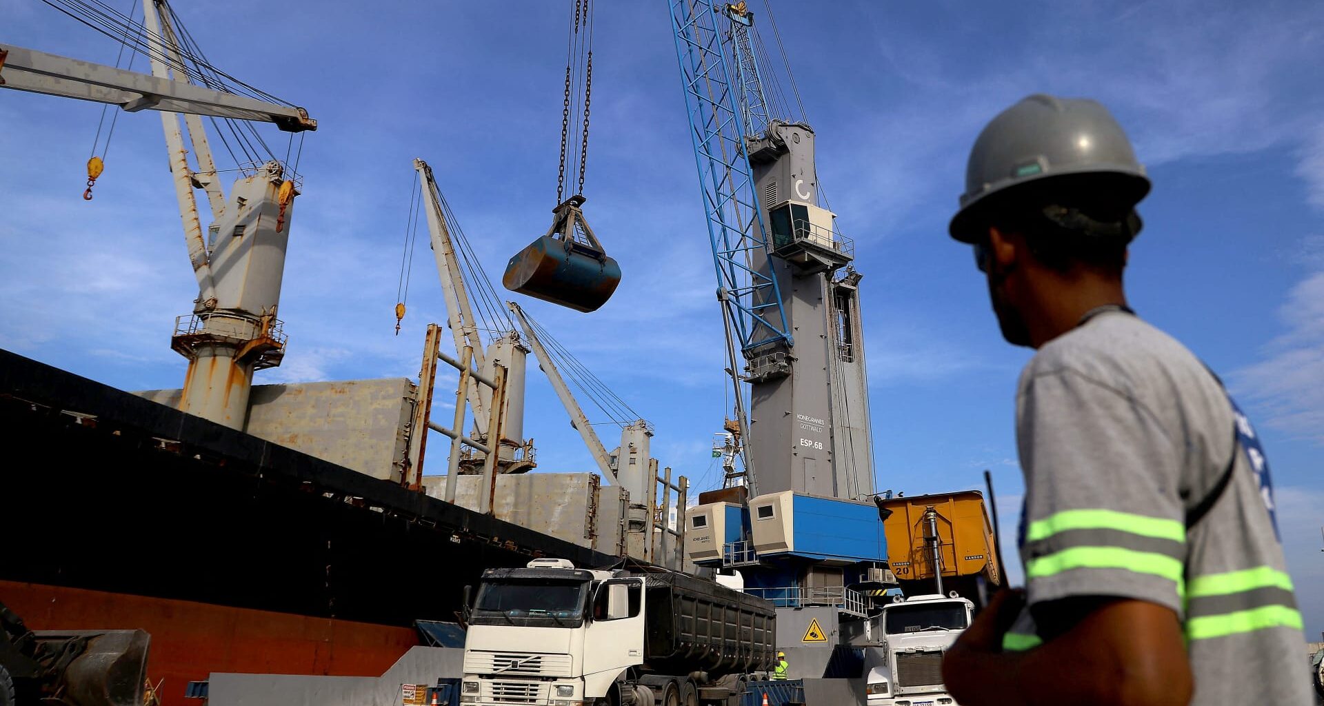 AI is drawing investors' attention away from fresh tariffs