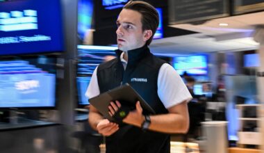 Stock market today: Live updates