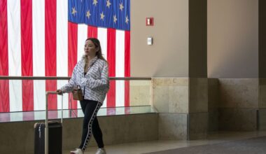 International inbound travel to U.S. shows mixed recovery