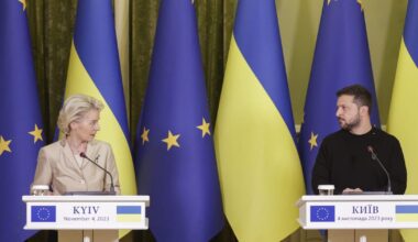 Von der Leyen demands answers from Zelenskyy as new law threatens Ukraine’s EU bid – POLITICO