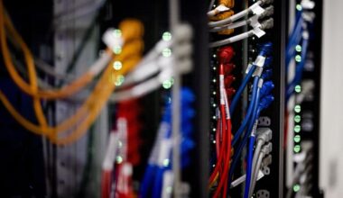 Charter Shares Fall on Internet Customer Losses, Profit Miss