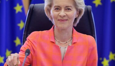 EU pushes for midweek US trade deal, even as Washington plays for time – POLITICO