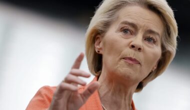 13 things we learned from von der Leyen’s EU no-confidence debate – POLITICO