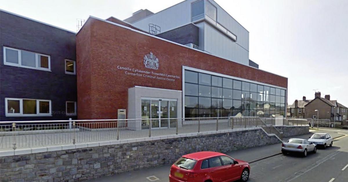 How much money men who helped bring drugs into North Wales must repay