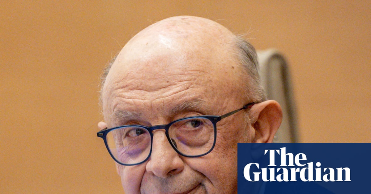 Spain’s People’s party hit by alleged multimillion cash-for-favours scandal | Spain