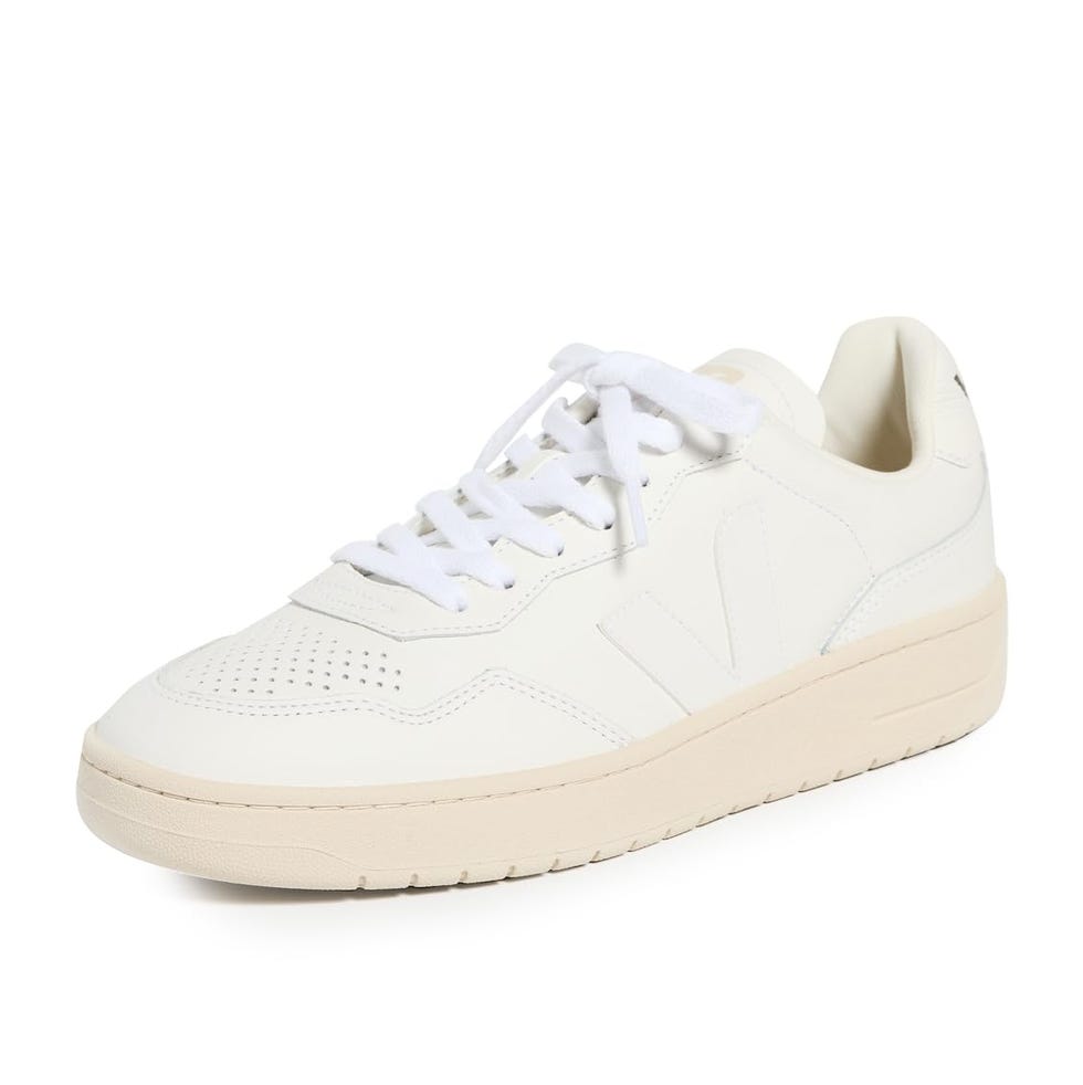 V-90 Sneaker
