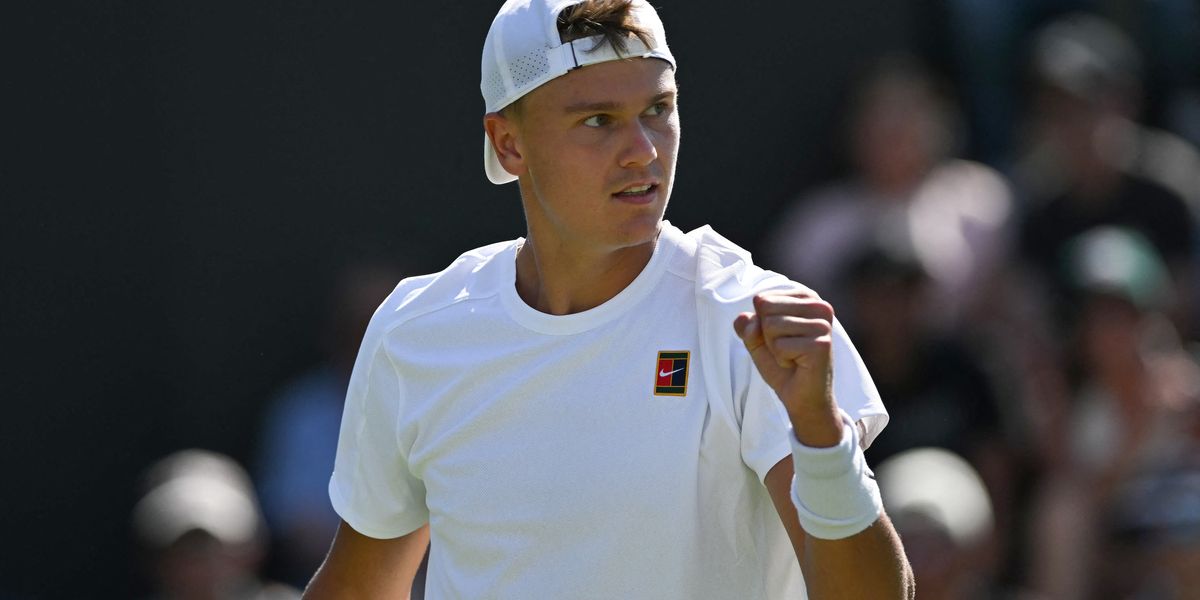 Wimbledon star 'banned by sponsor' after attempting to sell broken rackets for huge fee online