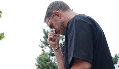 Jordan Henderson wipes away tear as ex-Liverpool skipper pays Diogo Jota tribute at Anfield