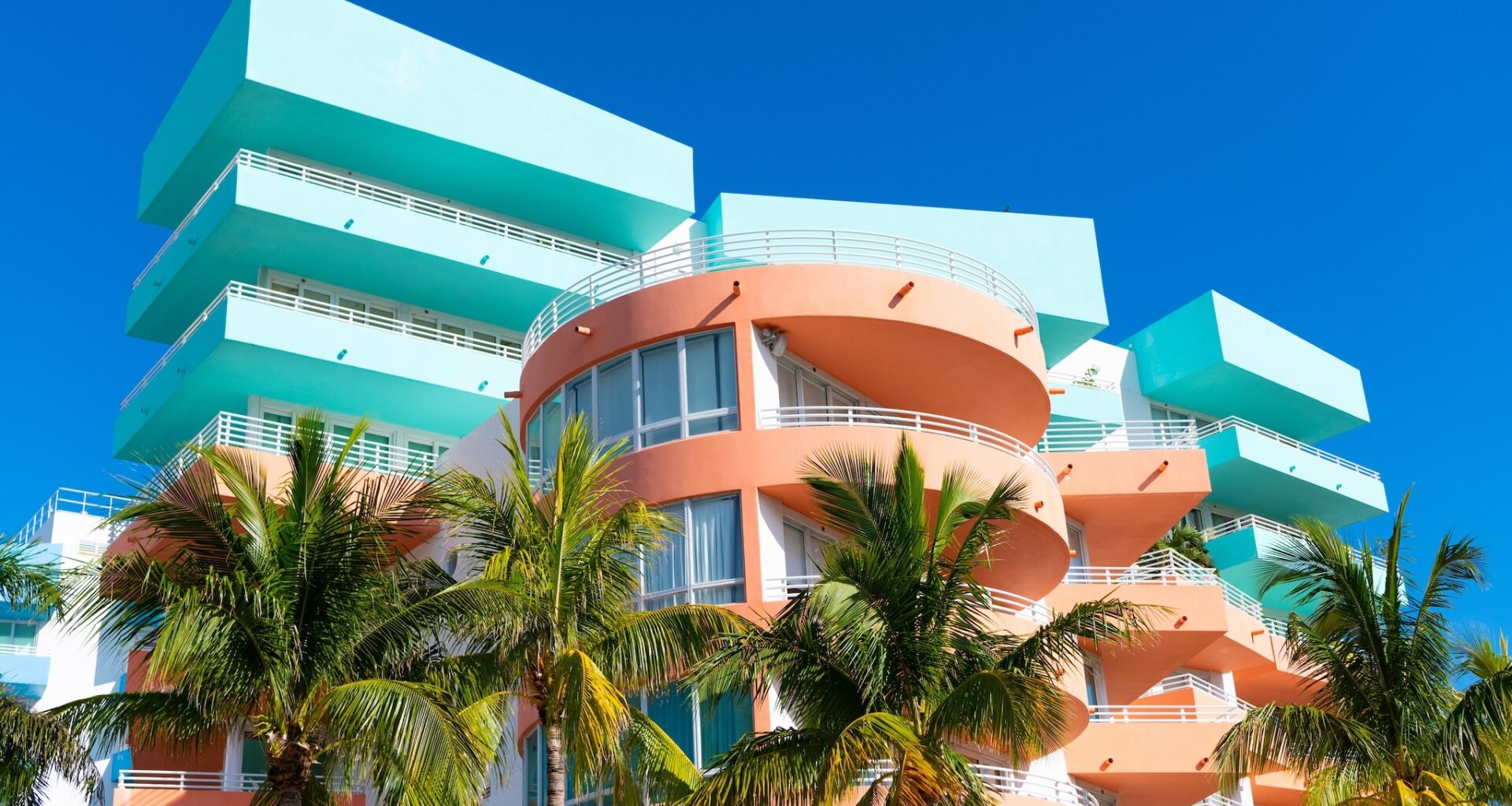 The World’s Greatest Art Deco Buildings