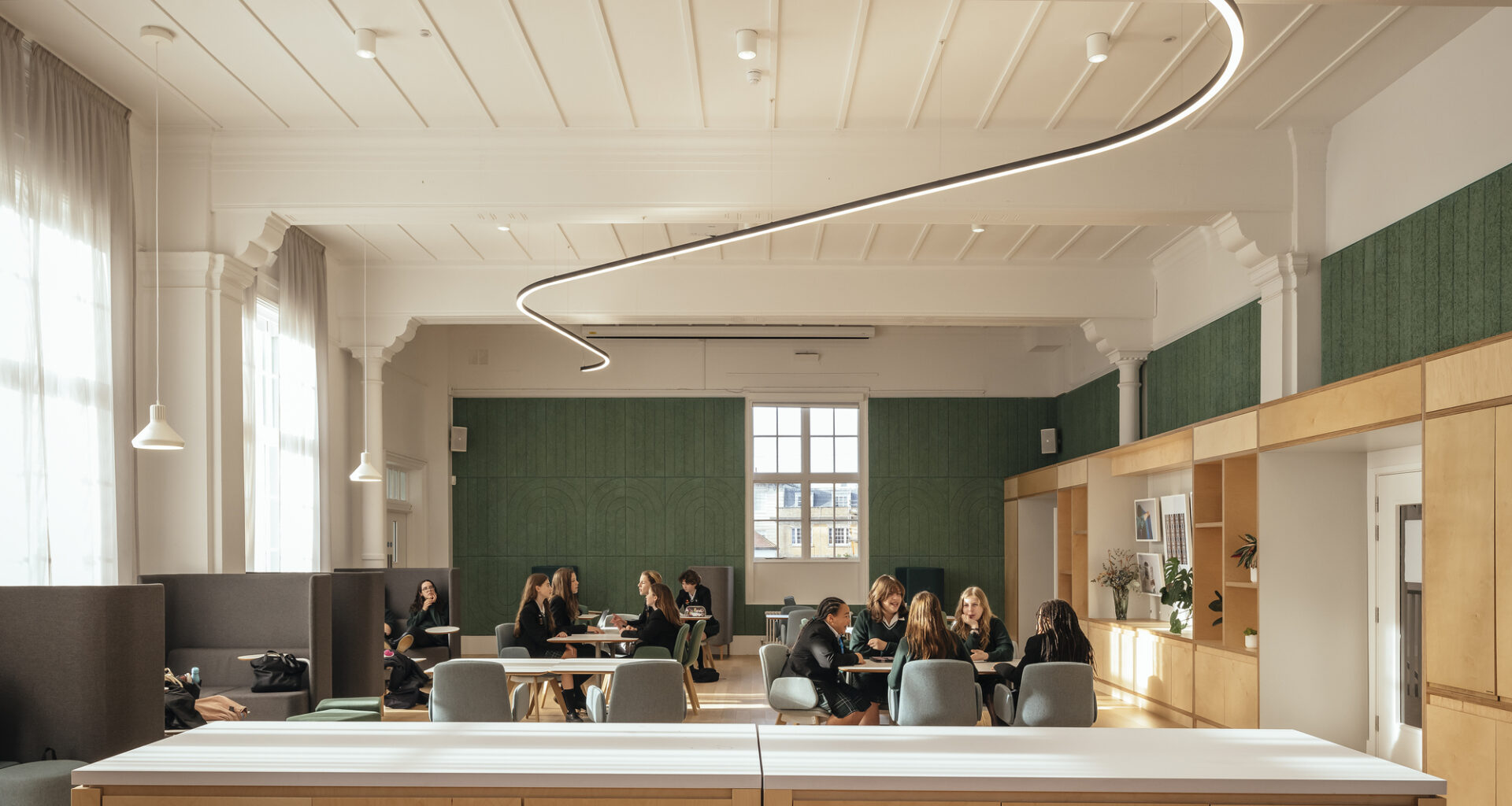 Temple Building Refurbishment Brighton Girls School / Walters & Cohen Architects
