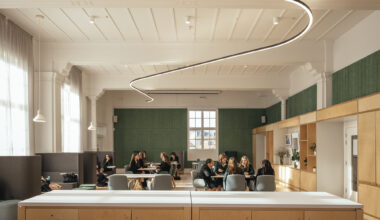 Temple Building Refurbishment Brighton Girls School / Walters & Cohen Architects
