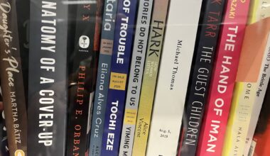 Elbows up, even when you’re holding a book – Winnipeg Free Press