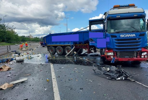 The incident caused major delays and debris to be strewn over the carriageway