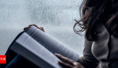 10 comfort fictions that feel like a blanket on a rainy day