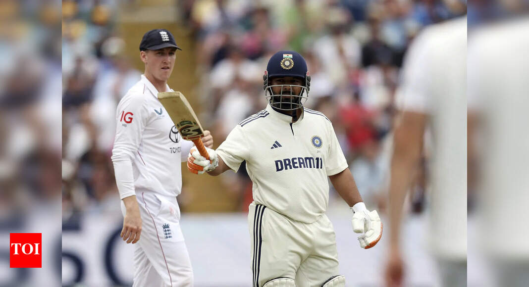 IND vs ENG 3rd Test: 'Out nahin hona hain' - Rishabh Pant prods himself to battle through pain barrier | Cricket News