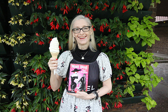 Beach author Lisa de Nikolits releases 12th novel, ‘one-of-a-kind’ Mad Dog and the Sea Dragon – Beach Metro Community News