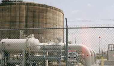 Red States, Defying Reality, Are Reclassifying Gas as a “Green” Fuel – Mother Jones
