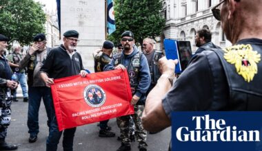 Benn says ‘no choice’ but to repeal NI legacy act as veterans stage protest | Northern Ireland