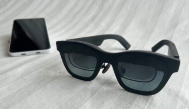 Review: The Xreal Air 2 Pro AR Glasses Are Cool but Frustrating