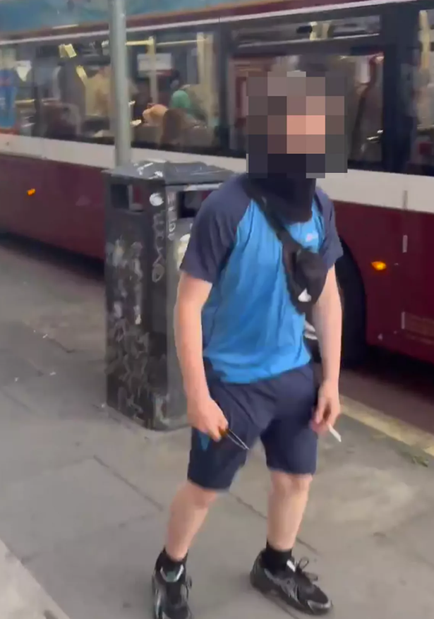 One youth appeared to issue threats of violence towards the group. 