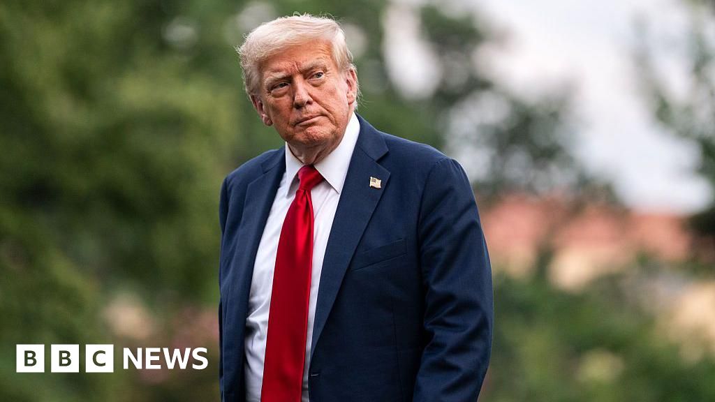 Trump says Ukraine should not target Moscow