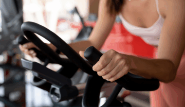 I'm Not Multitasking During At-Home Workouts Anymore (and You Shouldn't Either)